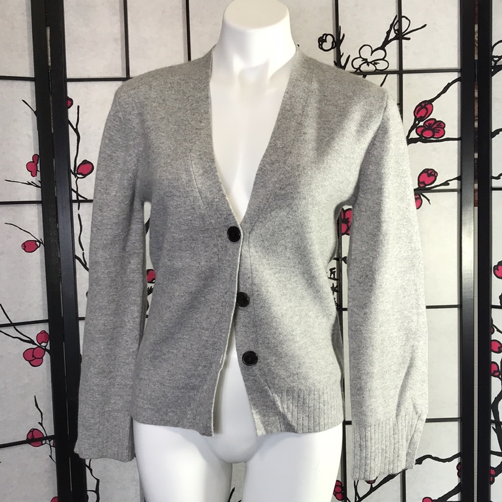 🐲💙  Maeve by Anthropologie Cashmere Collection Essa Grey Button Down Cardigan - Picture 2 of 15